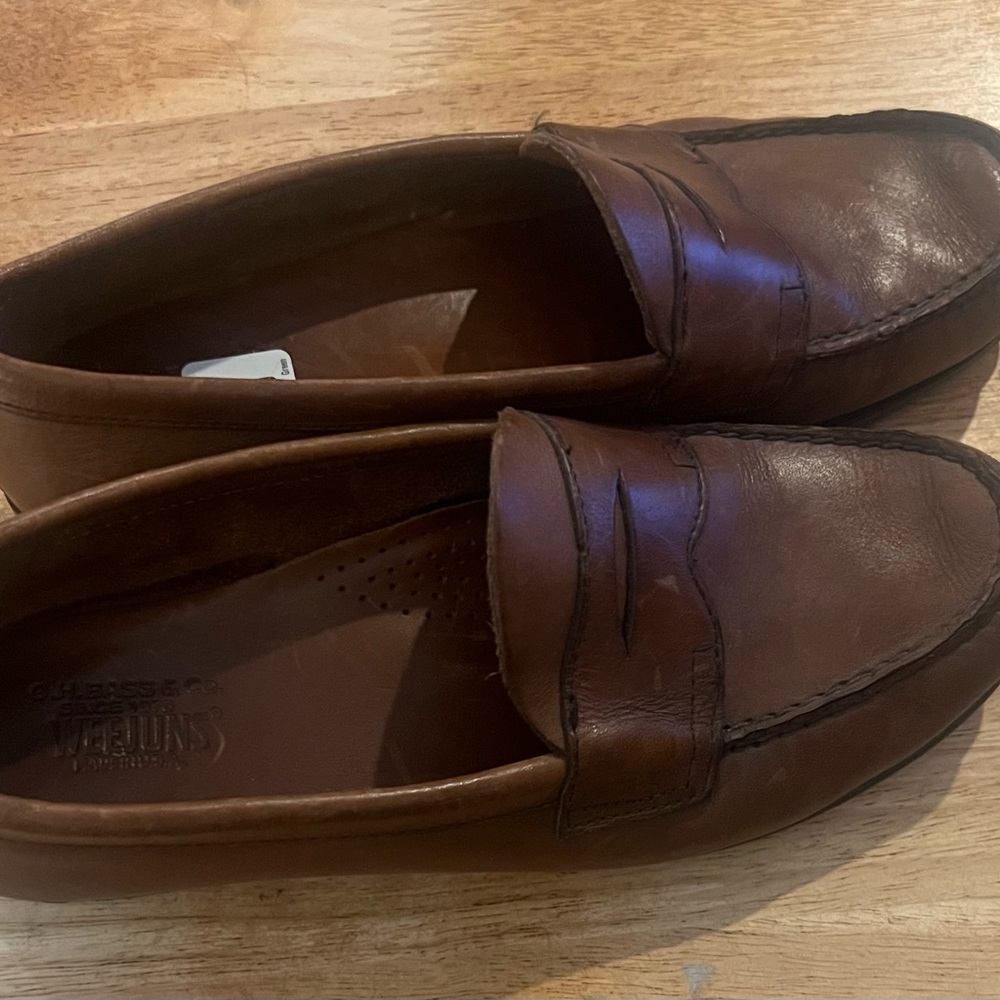 Sperry Women’s Brown Leather Penny Loafers